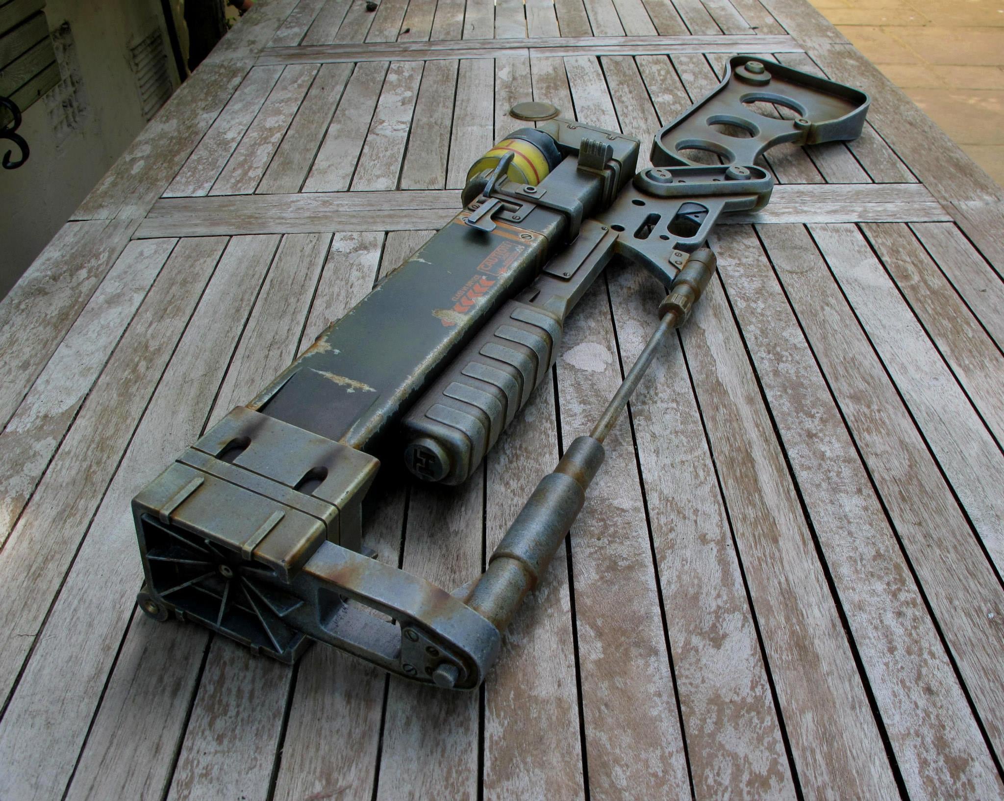 This £395 replica Fallout laser rifle will make you beg for the